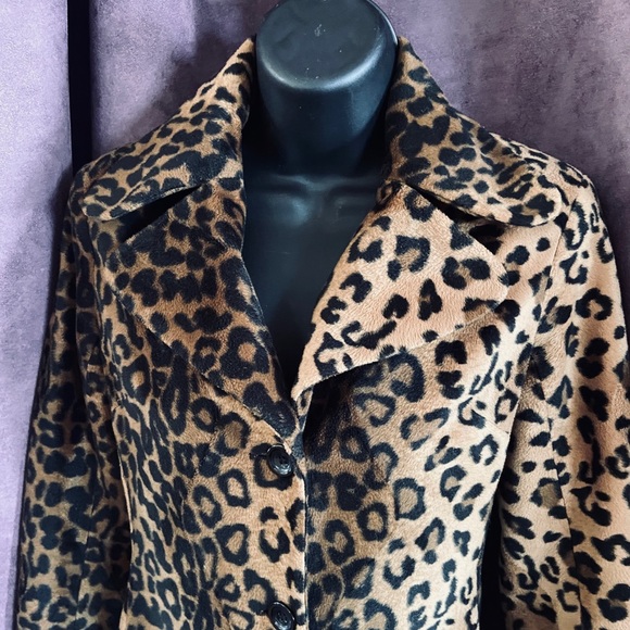 Arden B Leopard Print Coat 🐆🧥 - Picture 3 of 11